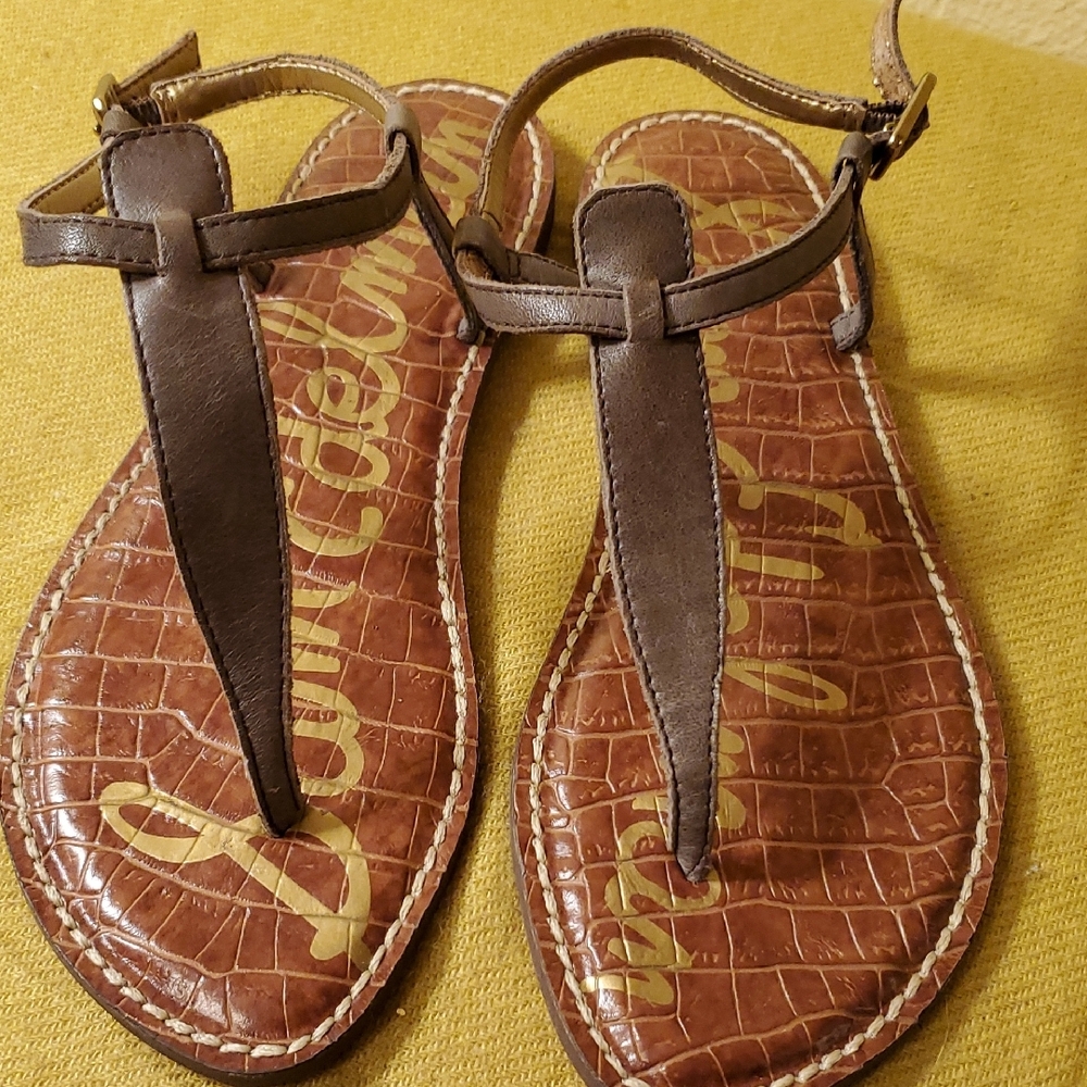 Brown Leather Thong Sandals
